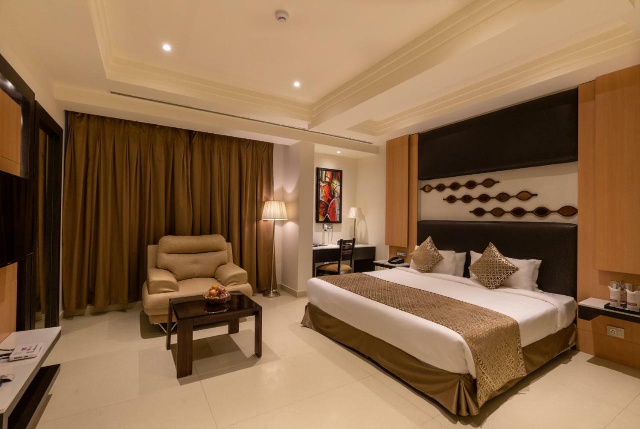 Hotel Cygnett Lite Alwar Esterno foto