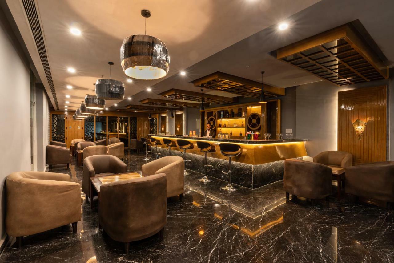 Hotel Cygnett Lite Alwar Esterno foto